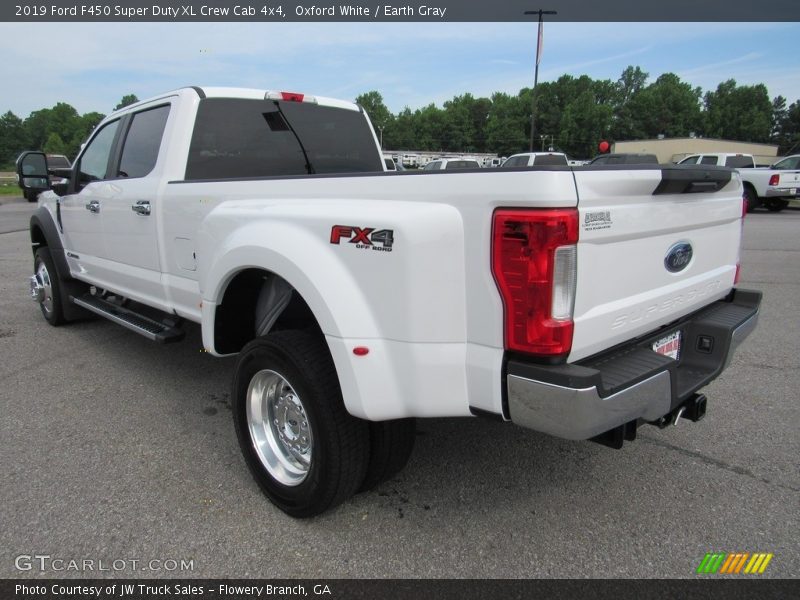 Oxford White / Earth Gray 2019 Ford F450 Super Duty XL Crew Cab 4x4
