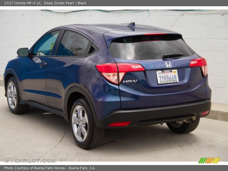 Deep Ocean Pearl / Black 2017 Honda HR-V LX