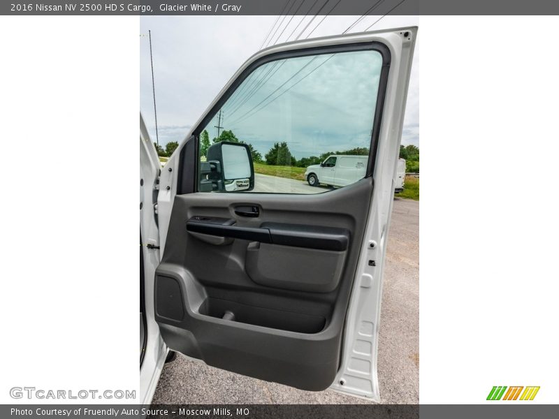 Glacier White / Gray 2016 Nissan NV 2500 HD S Cargo