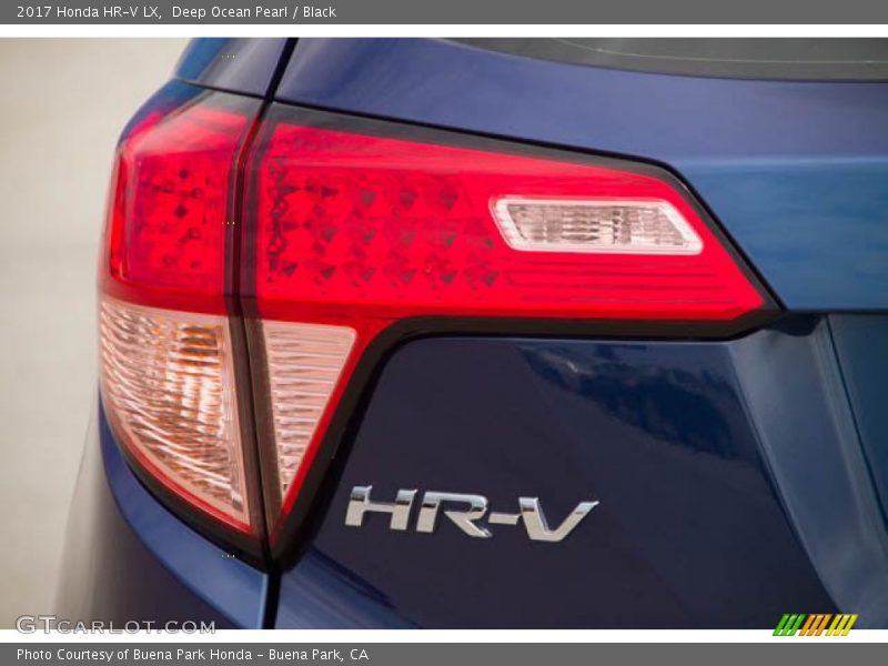 Deep Ocean Pearl / Black 2017 Honda HR-V LX