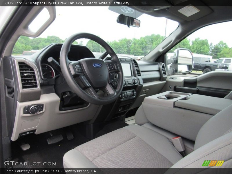 Oxford White / Earth Gray 2019 Ford F450 Super Duty XL Crew Cab 4x4