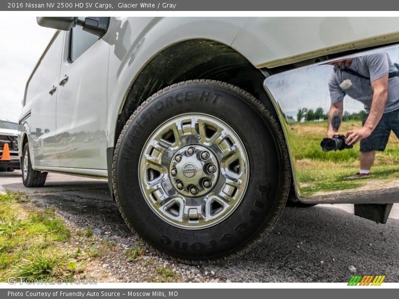 Glacier White / Gray 2016 Nissan NV 2500 HD SV Cargo