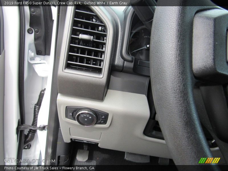 Oxford White / Earth Gray 2019 Ford F450 Super Duty XL Crew Cab 4x4