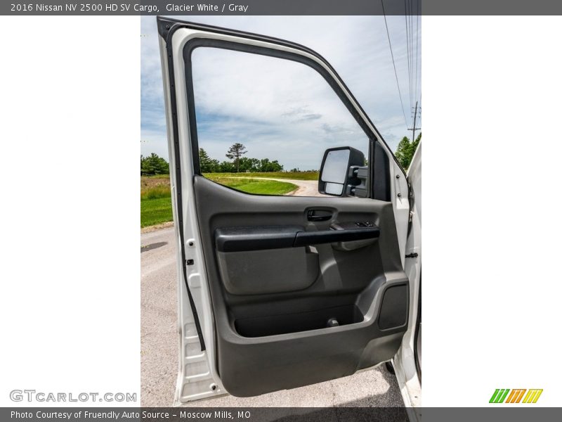 Glacier White / Gray 2016 Nissan NV 2500 HD SV Cargo