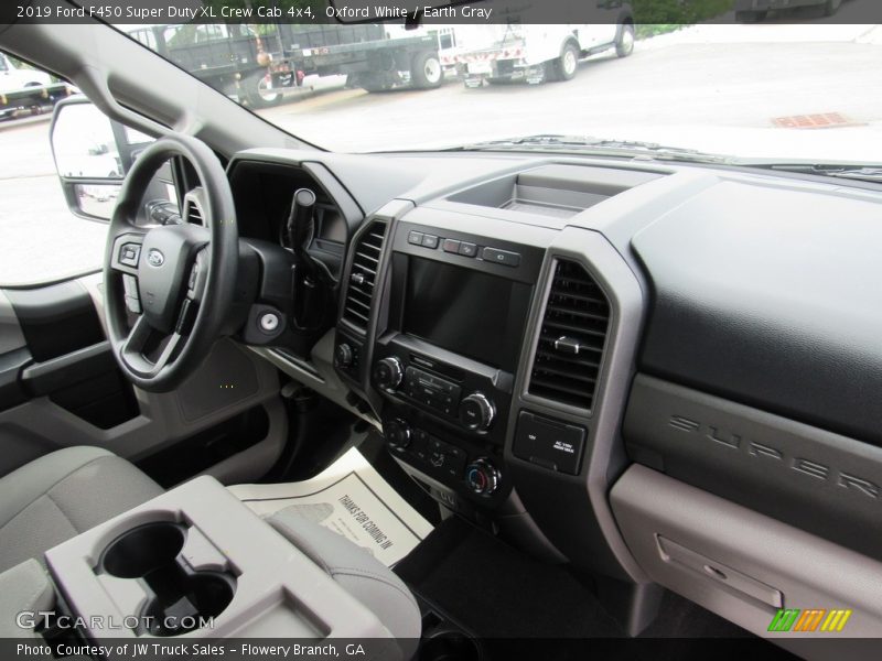 Oxford White / Earth Gray 2019 Ford F450 Super Duty XL Crew Cab 4x4