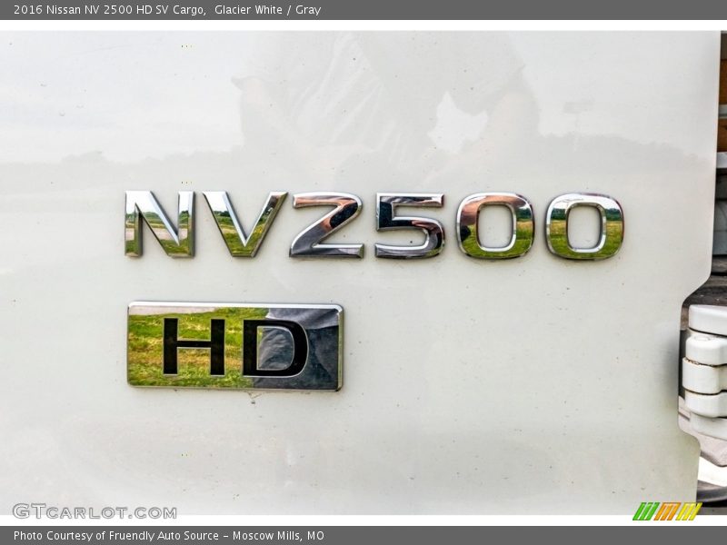 Glacier White / Gray 2016 Nissan NV 2500 HD SV Cargo
