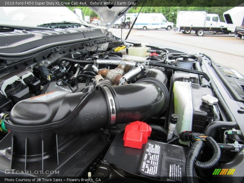 Oxford White / Earth Gray 2019 Ford F450 Super Duty XL Crew Cab 4x4