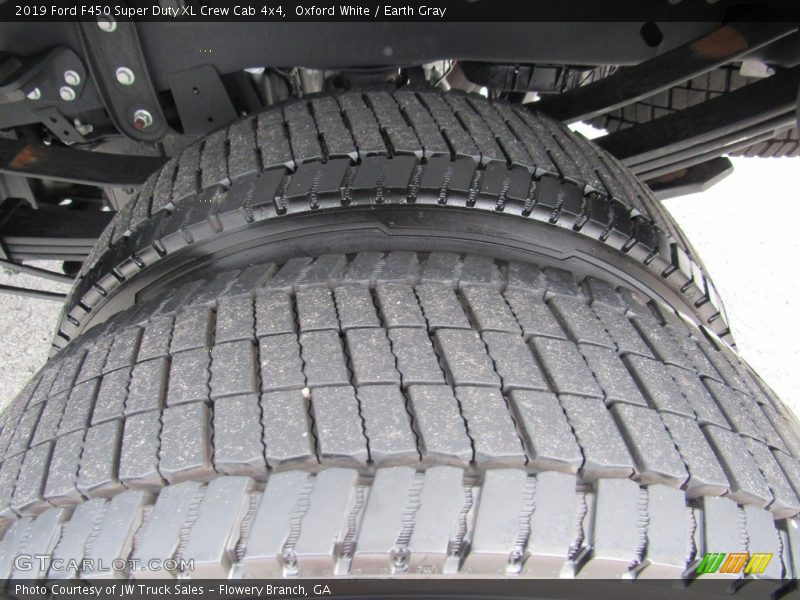 Oxford White / Earth Gray 2019 Ford F450 Super Duty XL Crew Cab 4x4