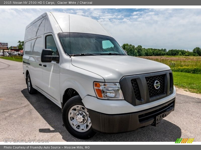 Front 3/4 View of 2015 NV 2500 HD S Cargo