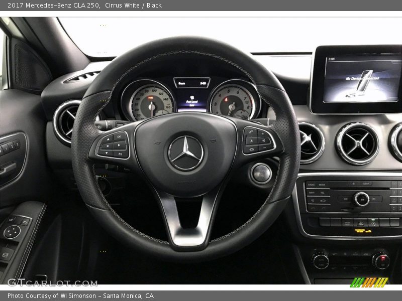 Cirrus White / Black 2017 Mercedes-Benz GLA 250