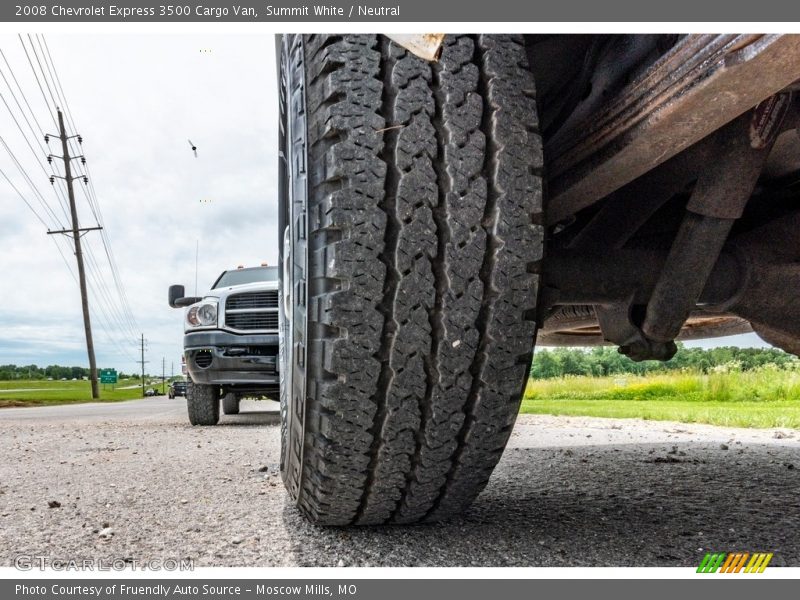Summit White / Neutral 2008 Chevrolet Express 3500 Cargo Van