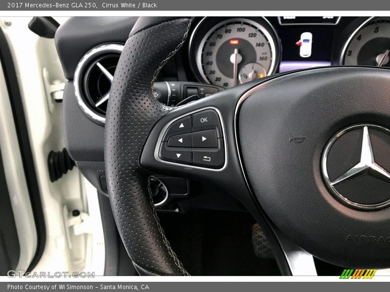 Cirrus White / Black 2017 Mercedes-Benz GLA 250