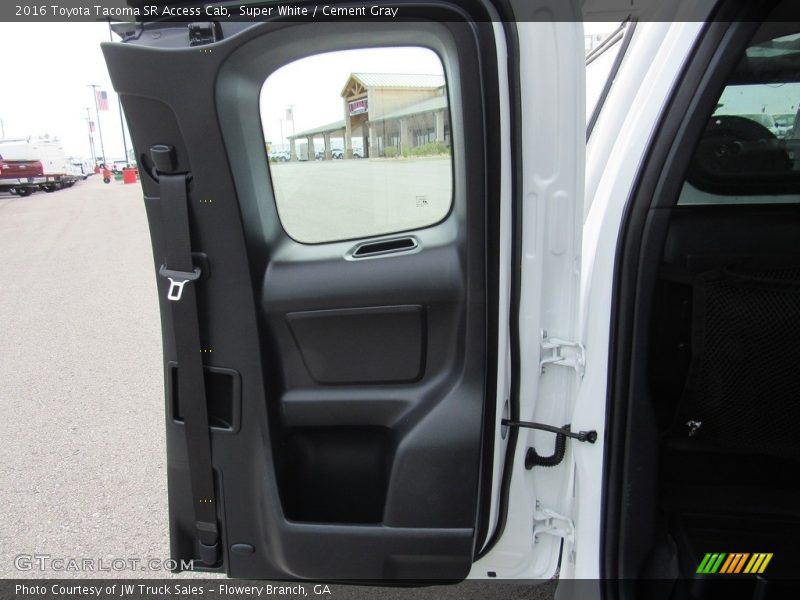 Super White / Cement Gray 2016 Toyota Tacoma SR Access Cab