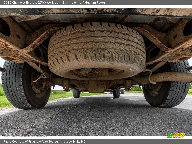 Summit White / Medium Pewter 2010 Chevrolet Express 2500 Work Van