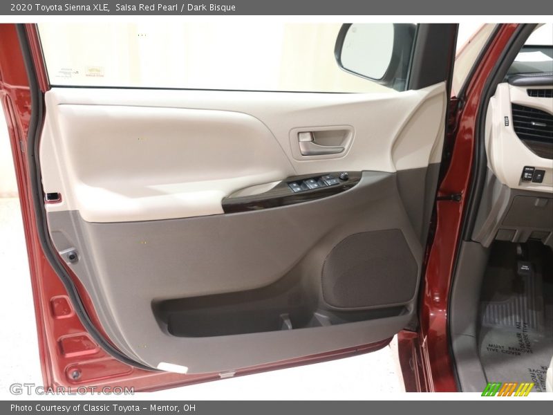 Salsa Red Pearl / Dark Bisque 2020 Toyota Sienna XLE