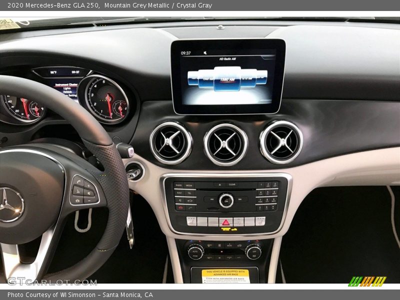 Mountain Grey Metallic / Crystal Gray 2020 Mercedes-Benz GLA 250