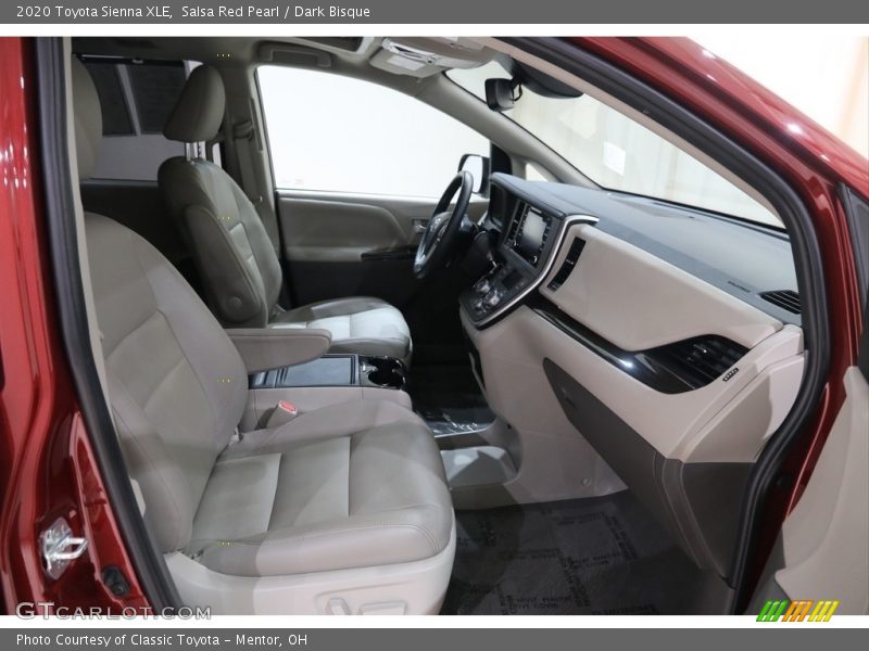 Salsa Red Pearl / Dark Bisque 2020 Toyota Sienna XLE