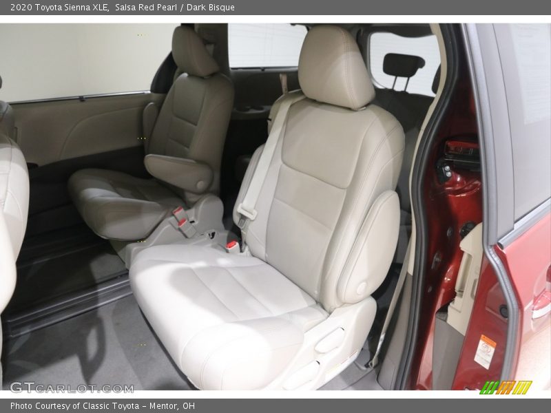 Salsa Red Pearl / Dark Bisque 2020 Toyota Sienna XLE