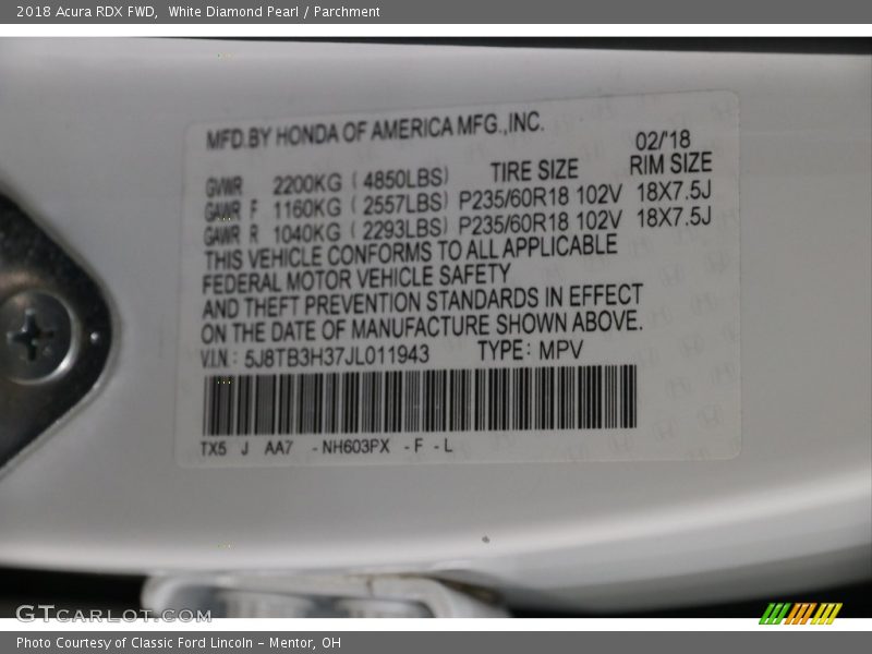 White Diamond Pearl / Parchment 2018 Acura RDX FWD