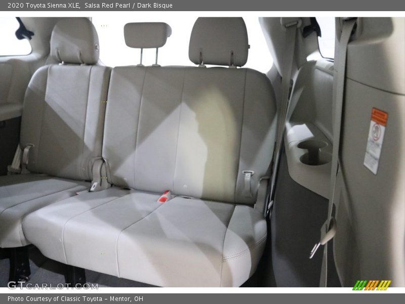 Salsa Red Pearl / Dark Bisque 2020 Toyota Sienna XLE