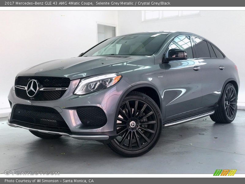 Front 3/4 View of 2017 GLE 43 AMG 4Matic Coupe