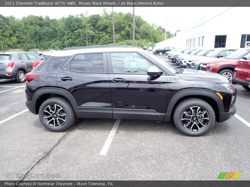  2021 TrailBlazer ACTIV AWD Mosaic Black Metallic