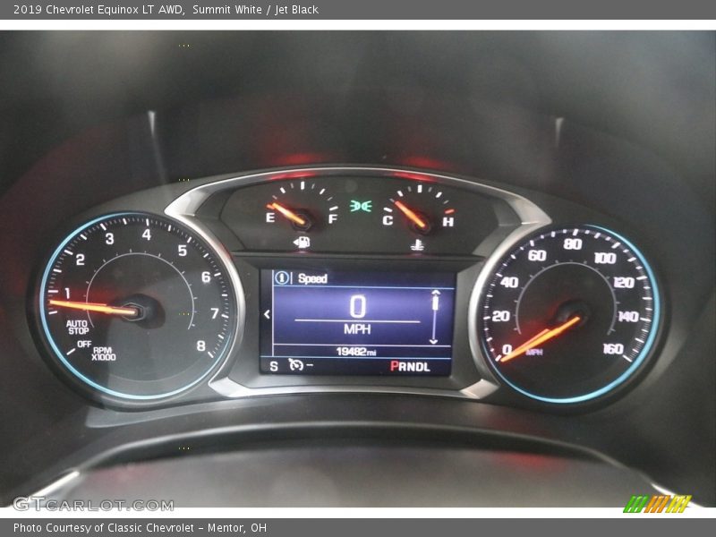 Summit White / Jet Black 2019 Chevrolet Equinox LT AWD