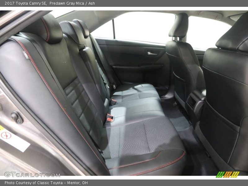 Predawn Gray Mica / Ash 2017 Toyota Camry SE