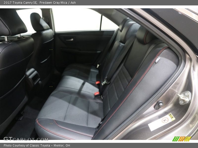 Predawn Gray Mica / Ash 2017 Toyota Camry SE