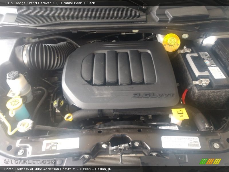 Granite Pearl / Black 2019 Dodge Grand Caravan GT