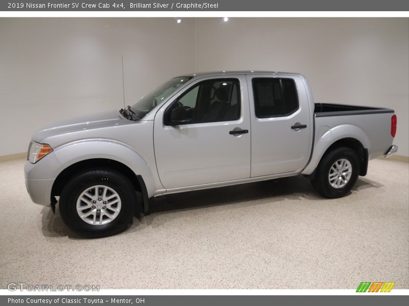 Brilliant Silver / Graphite/Steel 2019 Nissan Frontier SV Crew Cab 4x4