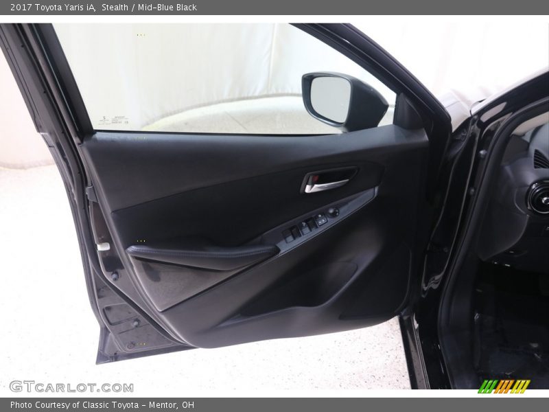 Stealth / Mid-Blue Black 2017 Toyota Yaris iA