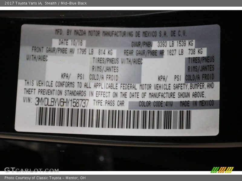 Stealth / Mid-Blue Black 2017 Toyota Yaris iA