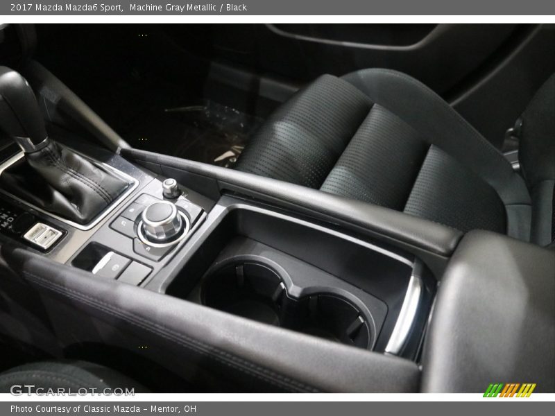 Machine Gray Metallic / Black 2017 Mazda Mazda6 Sport