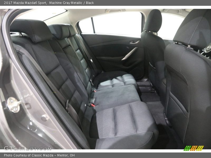 Machine Gray Metallic / Black 2017 Mazda Mazda6 Sport