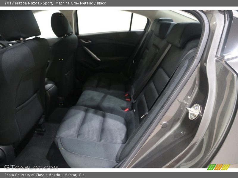 Machine Gray Metallic / Black 2017 Mazda Mazda6 Sport