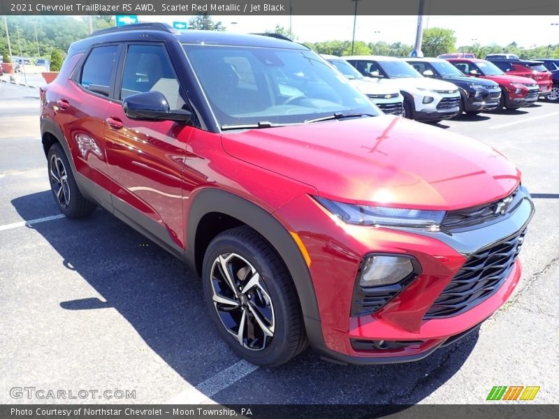 Front 3/4 View of 2021 TrailBlazer RS AWD