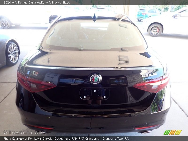 Alfa Black / Black 2020 Alfa Romeo Giulia AWD