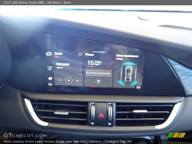 Alfa Black / Black 2020 Alfa Romeo Giulia AWD