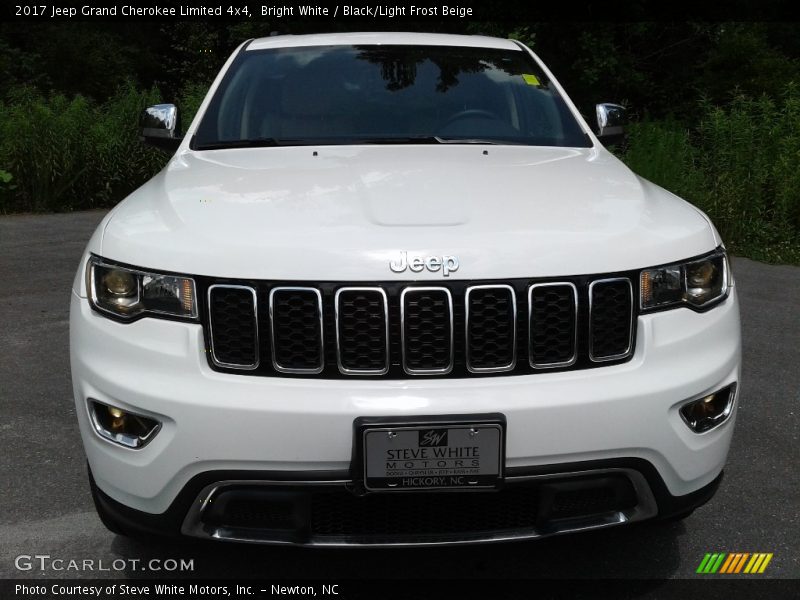 Bright White / Black/Light Frost Beige 2017 Jeep Grand Cherokee Limited 4x4