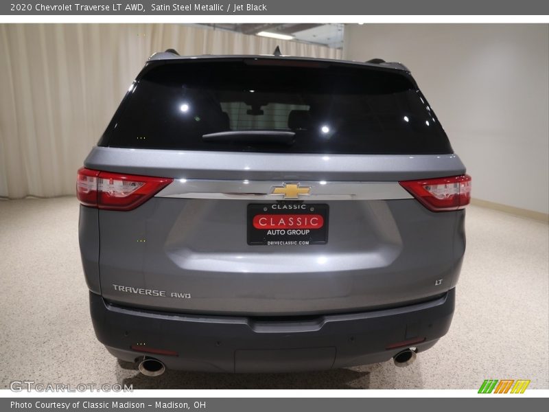 Satin Steel Metallic / Jet Black 2020 Chevrolet Traverse LT AWD