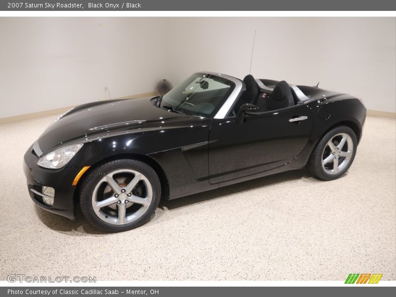 Black Onyx / Black 2007 Saturn Sky Roadster