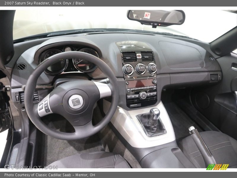 Black Onyx / Black 2007 Saturn Sky Roadster