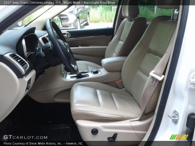 Bright White / Black/Light Frost Beige 2017 Jeep Grand Cherokee Limited 4x4