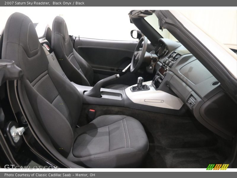 Black Onyx / Black 2007 Saturn Sky Roadster