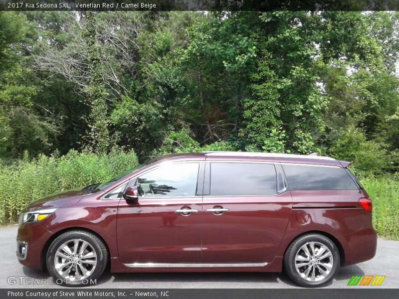  2017 Sedona SXL Venetian Red