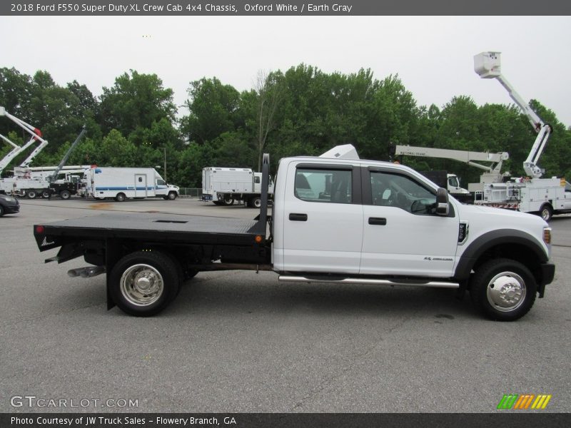  2018 F550 Super Duty XL Crew Cab 4x4 Chassis Oxford White
