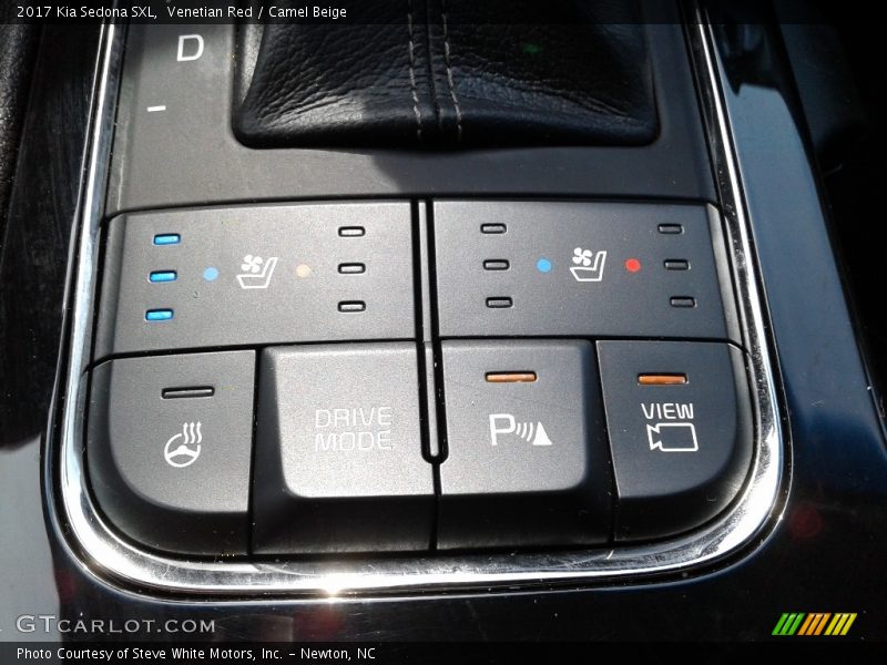 Controls of 2017 Sedona SXL