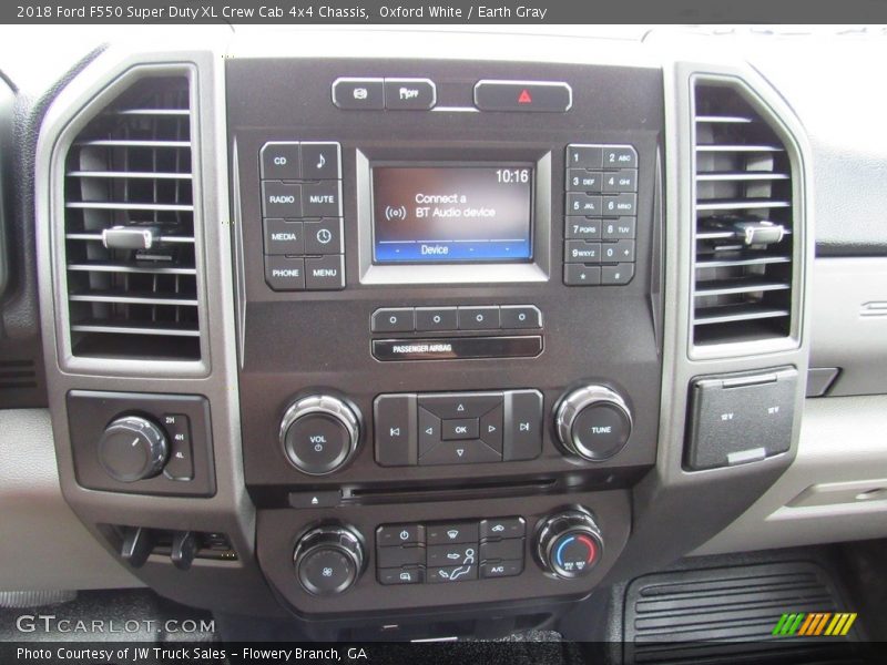 Controls of 2018 F550 Super Duty XL Crew Cab 4x4 Chassis