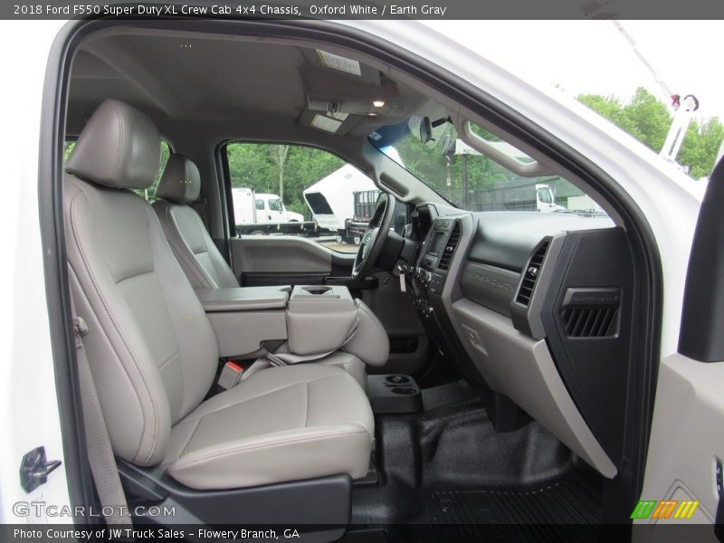 Front Seat of 2018 F550 Super Duty XL Crew Cab 4x4 Chassis